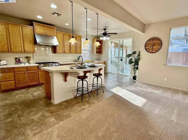 3017 Roslyn Drive, Modesto, California 95355