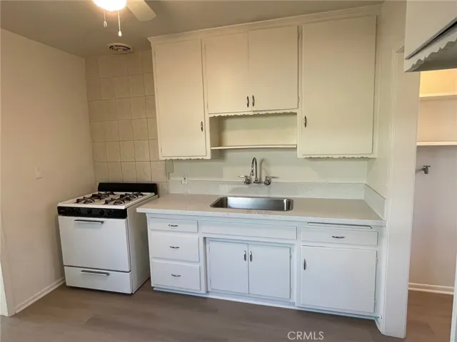 8849 1/2 Elm Ave, Temple City, California 91780
