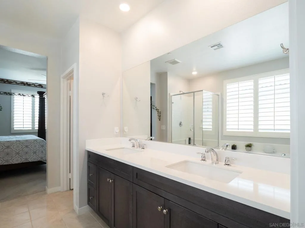 40804 Varese St, Indio, California 92203 home-pic-21