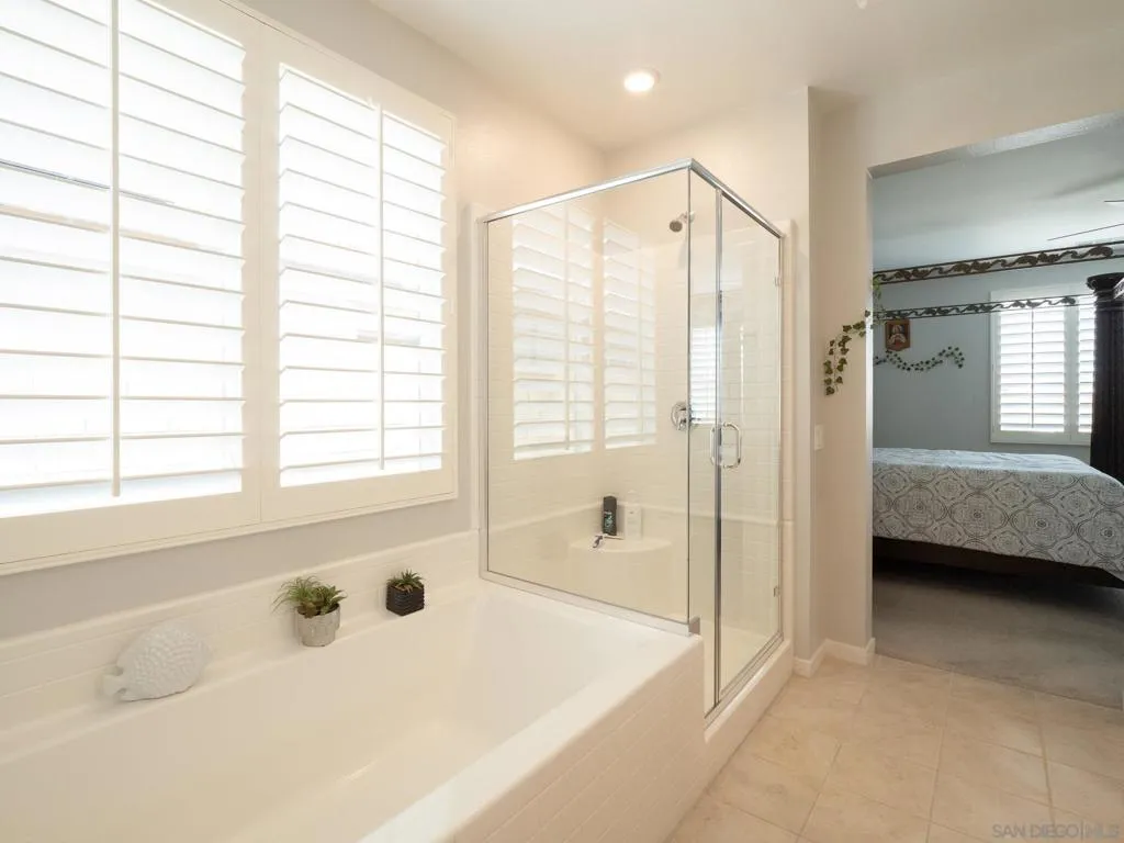 40804 Varese St, Indio, California 92203 home-pic-19