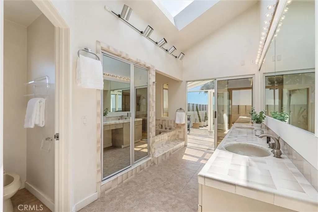 7335 Vista Del Mar Lane, Playa Del Rey, California 90293 home-pic-29