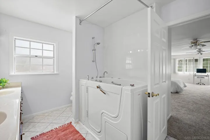 3335 Evergreen Rd, Bonita, California 91902