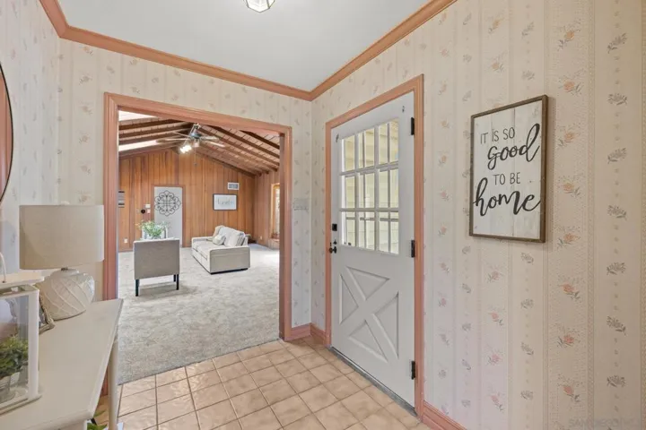 3335 Evergreen Rd, Bonita, California 91902