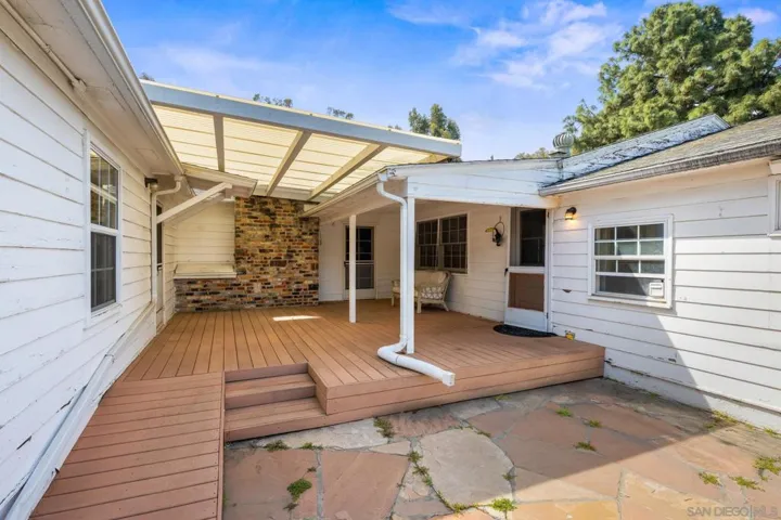 3335 Evergreen Rd, Bonita, California 91902