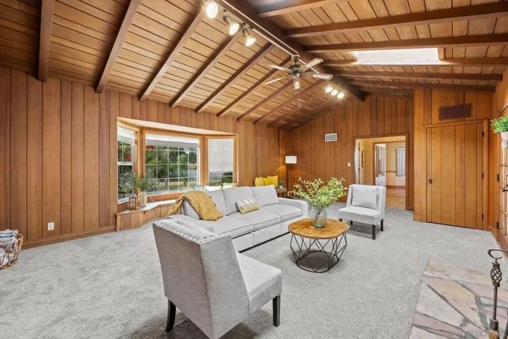 3335 Evergreen Rd, Bonita, California 91902