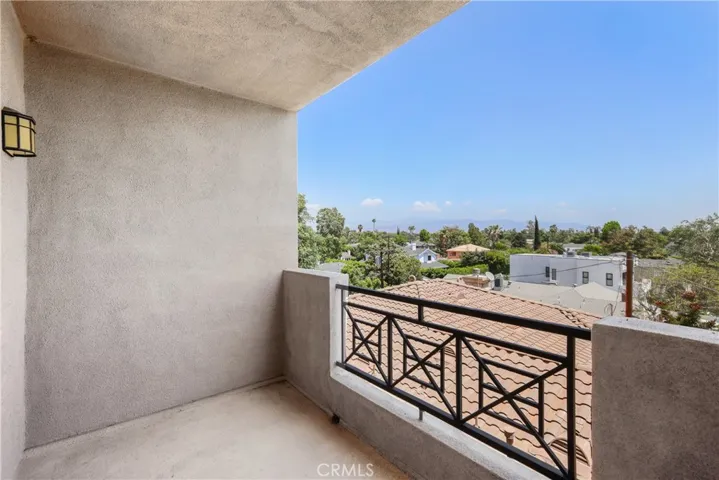 4424 Whitsett Avenue 307, Studio City, California 91604