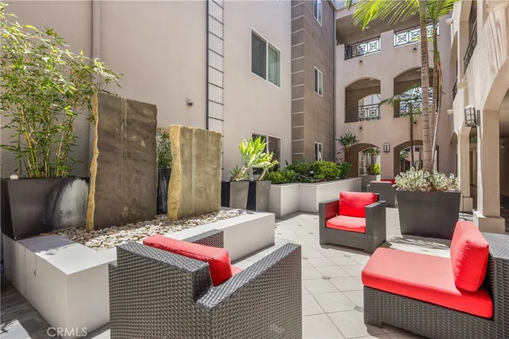 4424 Whitsett Avenue 307, Studio City, California 91604