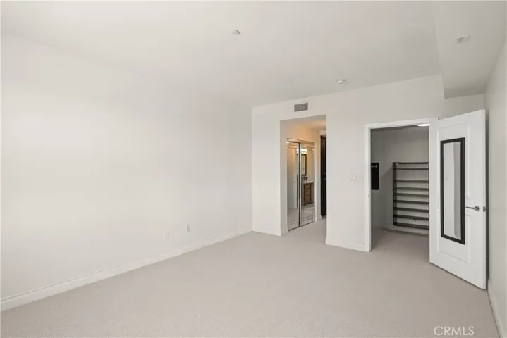 4424 Whitsett Avenue 307, Studio City, California 91604