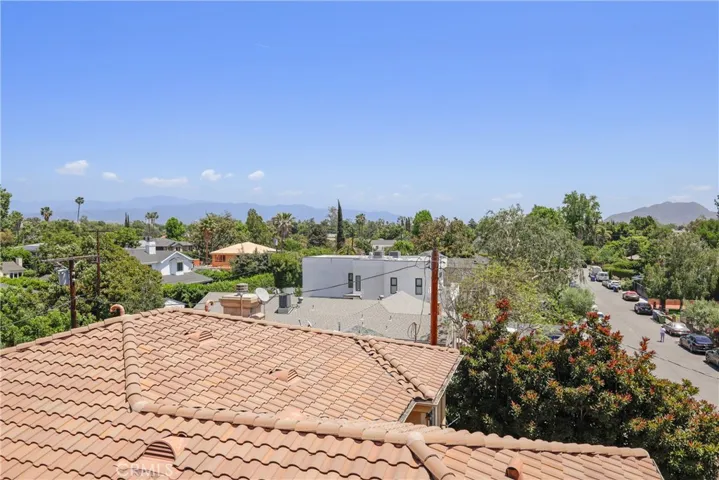 4424 Whitsett Avenue 307, Studio City, California 91604