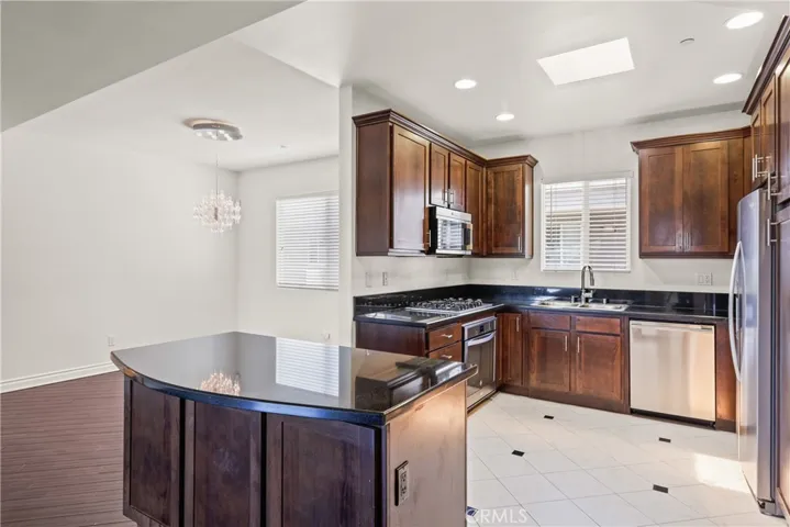 4424 Whitsett Avenue 307, Studio City, California 91604