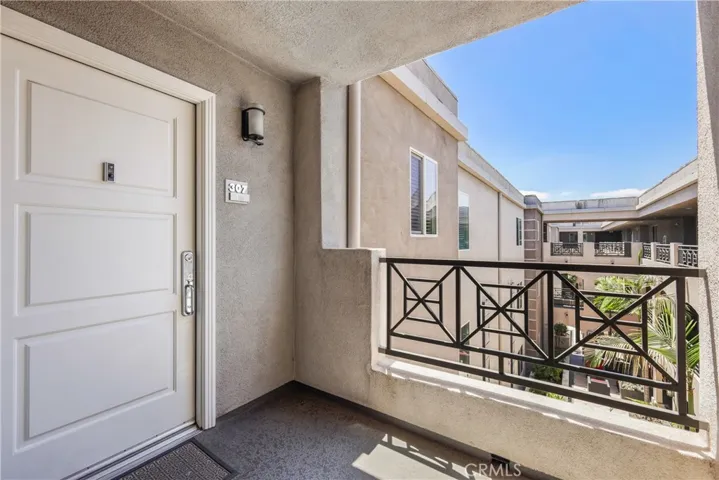 4424 Whitsett Avenue 307, Studio City, California 91604