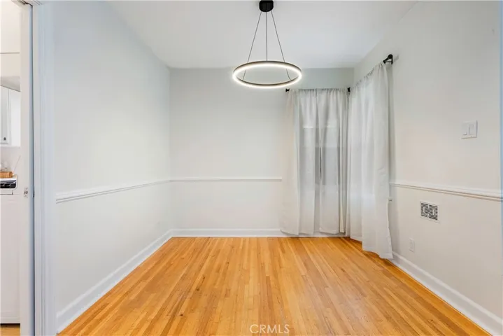 12462 Short Avenue, Los Angeles, California 90066