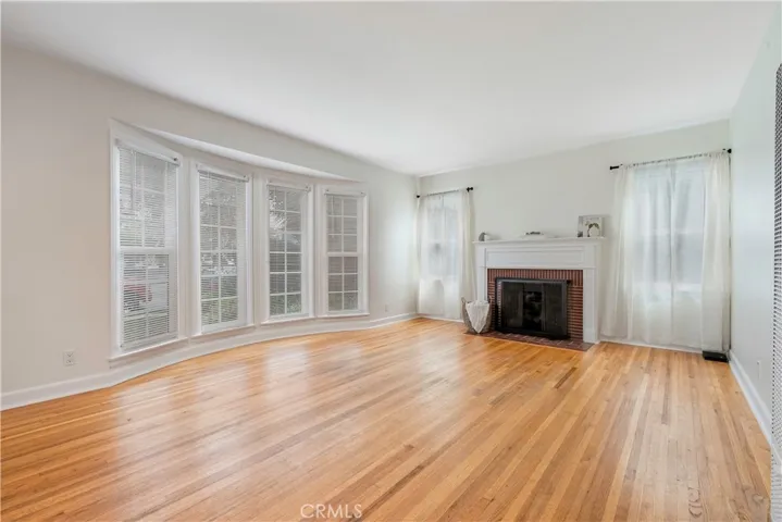 12462 Short Avenue, Los Angeles, California 90066