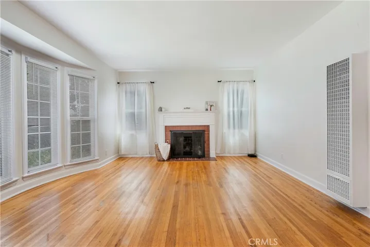 12462 Short Avenue, Los Angeles, California 90066