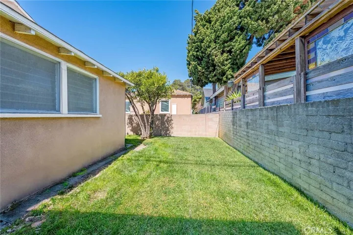 12462 Short Avenue, Los Angeles, California 90066