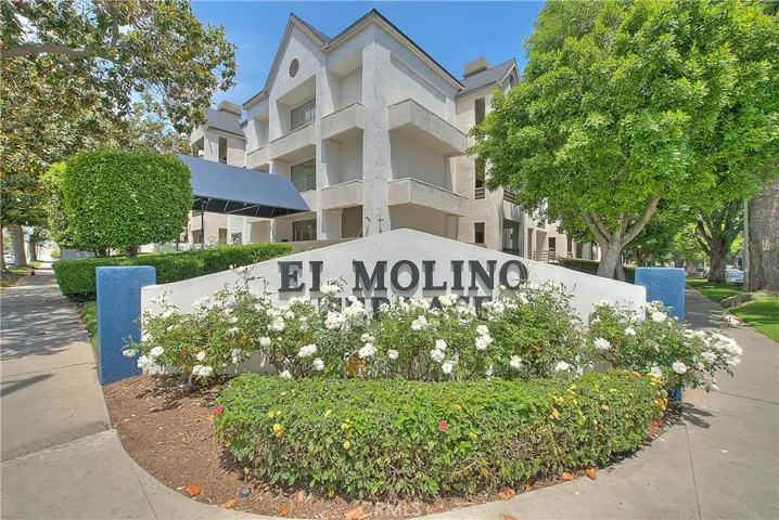 300 N El Molino Avenue 118, Pasadena, California 91101