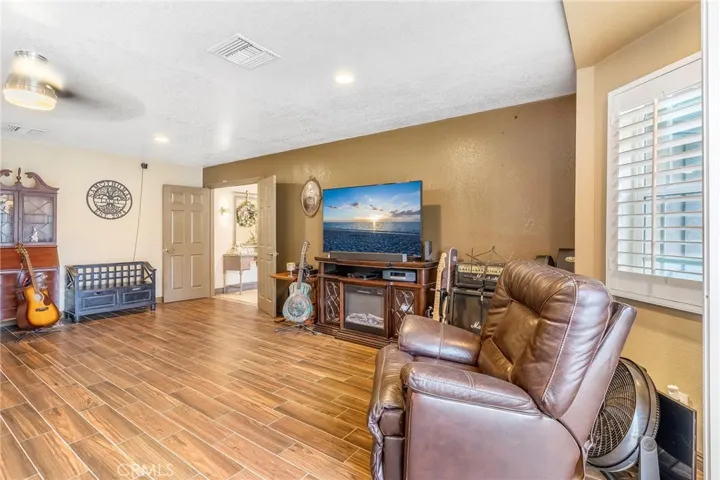 330 E Gladstone Street, San Dimas, California 91773