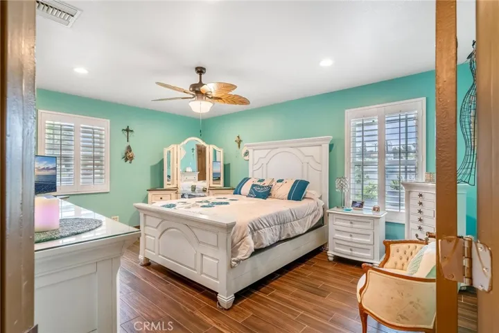 330 E Gladstone Street, San Dimas, California 91773