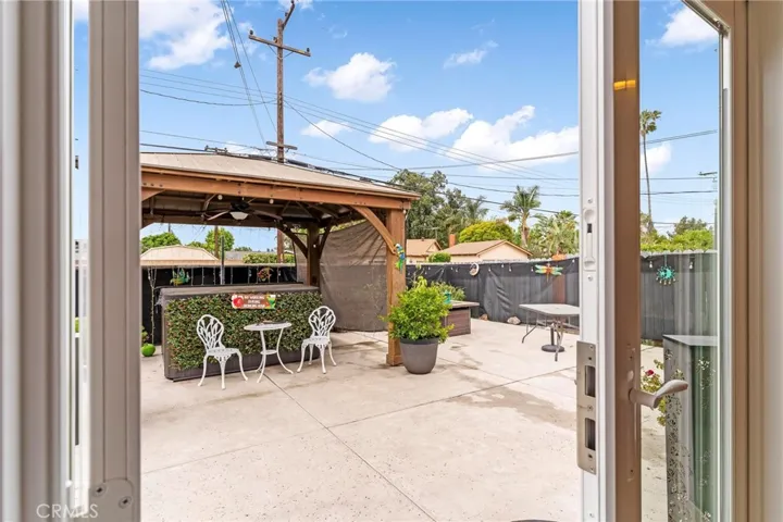 330 E Gladstone Street, San Dimas, California 91773