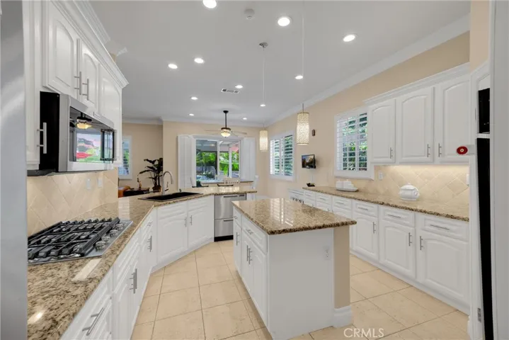 4976 Huntswood Place, Rancho Cucamonga, California 91737