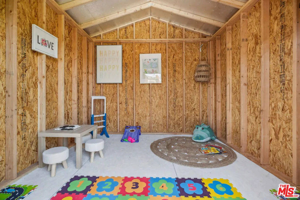 6513 Denmead Street, Lakewood, California 90713 home-pic-29