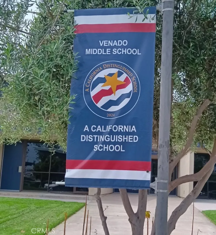 18 Goldenbush, Irvine, California 92604 home-pic-44