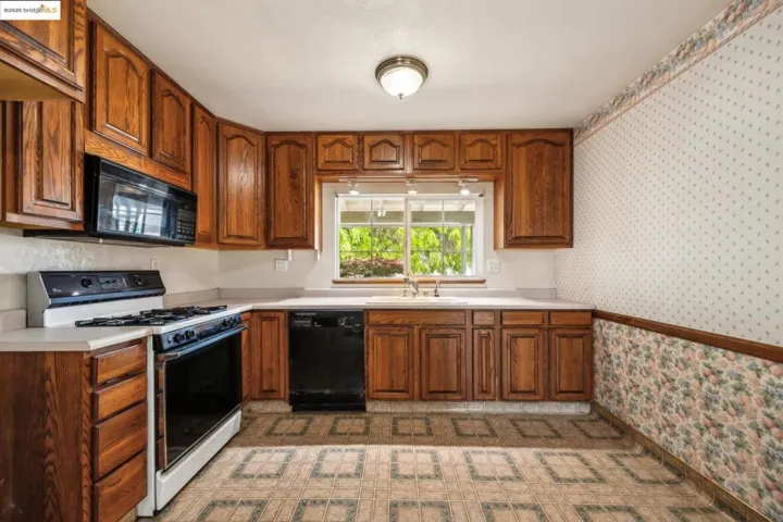 1608 Lanier Ave, San Leandro, California 94579