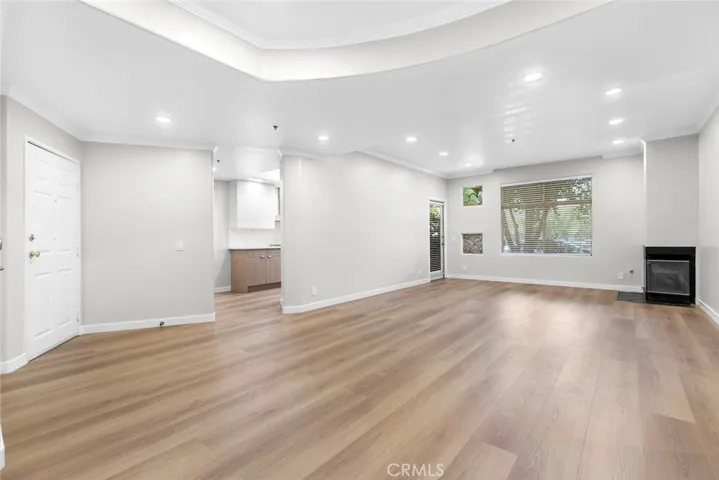 RECESSED LIGHTS