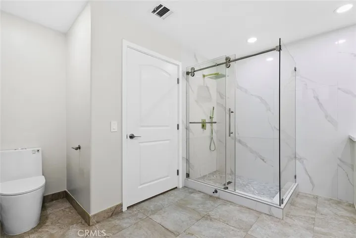 MASTER SHOWER