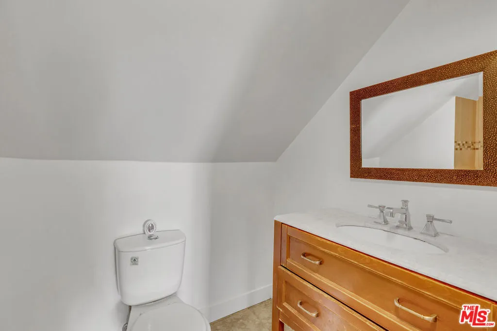 1492 W 28th Street, Los Angeles, California 90007 home-pic-43