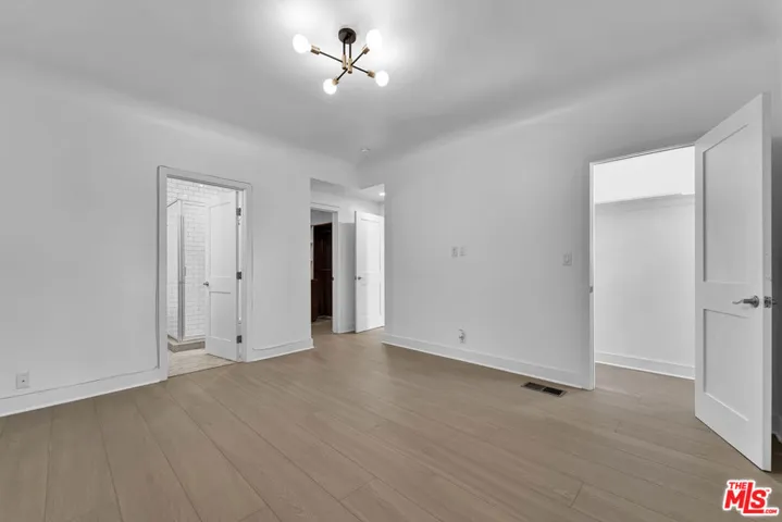 918 N Genesee Avenue, West Hollywood, California 90046