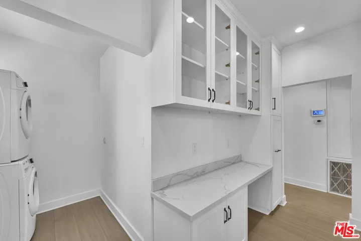 918 N Genesee Avenue, West Hollywood, California 90046