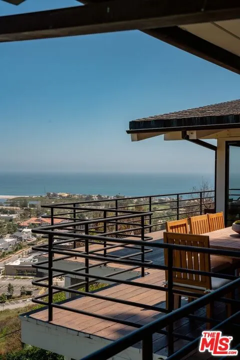 23701 Harbor Vista Drive, Malibu, California 90265 home-pic-13
