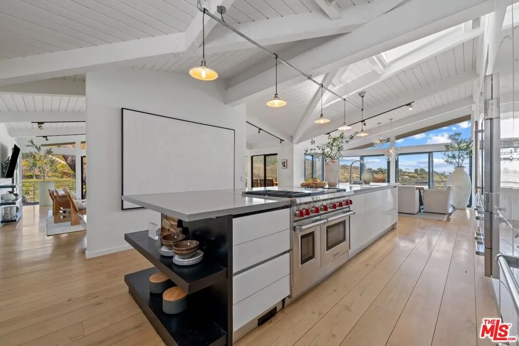 23701 Harbor Vista Drive, Malibu, California 90265 home-pic-7