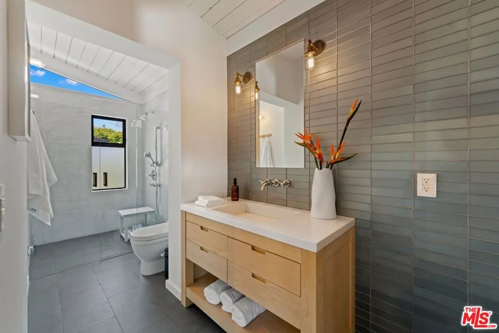 23701 Harbor Vista Drive, Malibu, California 90265 home-pic-27