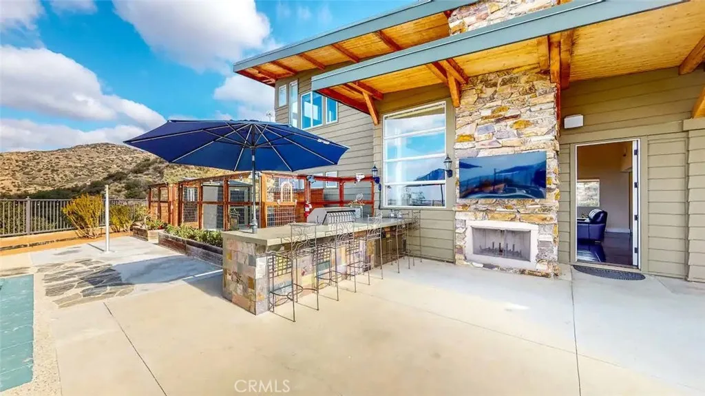 7300 Santa Susana Pass Road, Simi Valley, California 93063 home-pic-13