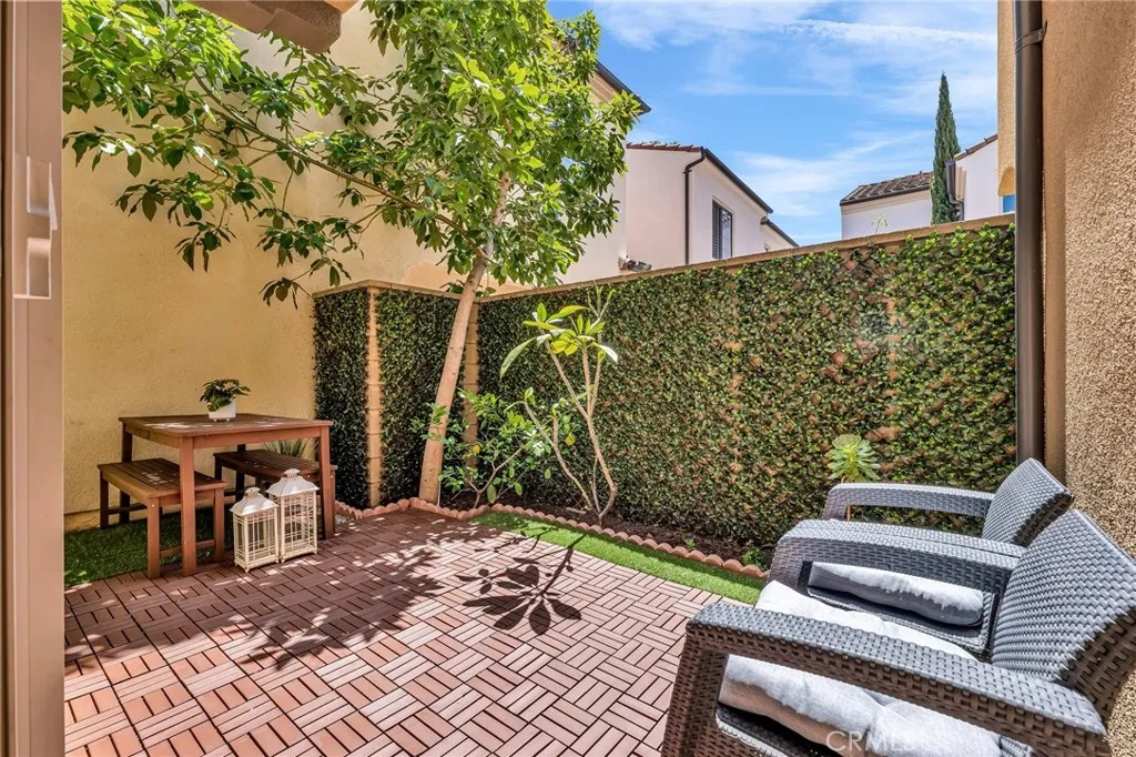 55 Strawberry, Irvine, California 92620 home-pic-26