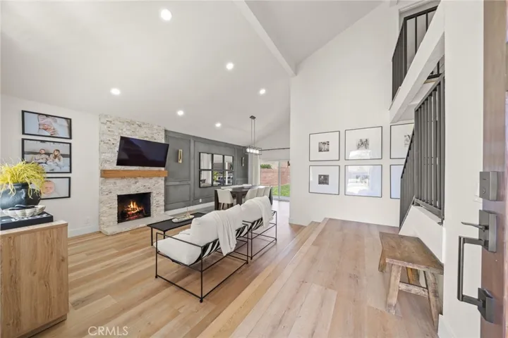 6065 East Camino Manzano, Anaheim Hills, California 92807