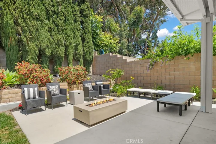 6065 East Camino Manzano, Anaheim Hills, California 92807