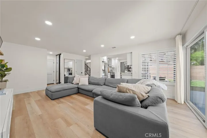 6065 East Camino Manzano, Anaheim Hills, California 92807