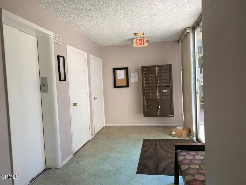 1810 Ramona Avenue 15, South Pasadena, California 91030 home-pic-1