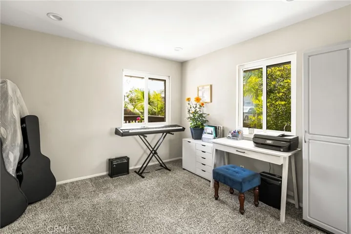 7648 Bay Drive 201, Huntington Beach, California 92648