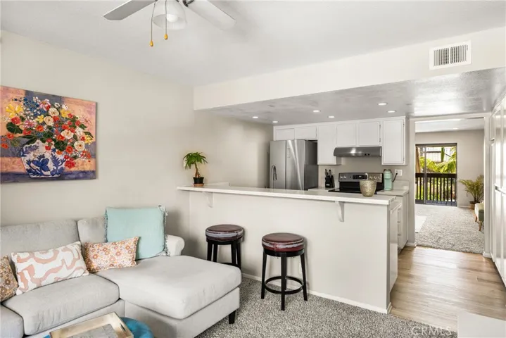7648 Bay Drive 201, Huntington Beach, California 92648