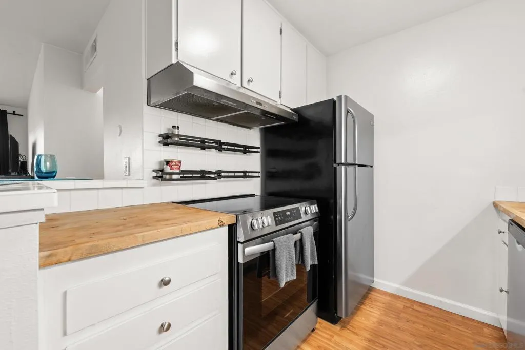 6202 Friars Rd 215, San Diego, California 92108 home-pic-9