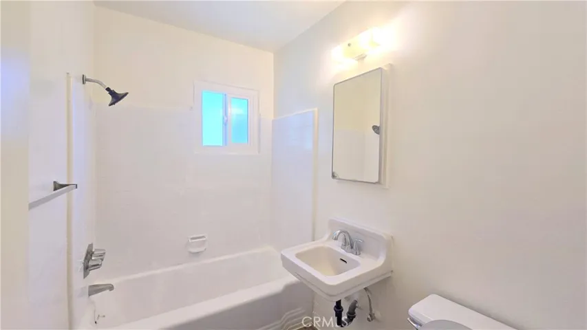 380 N 9th Avenue, Upland, California 91786