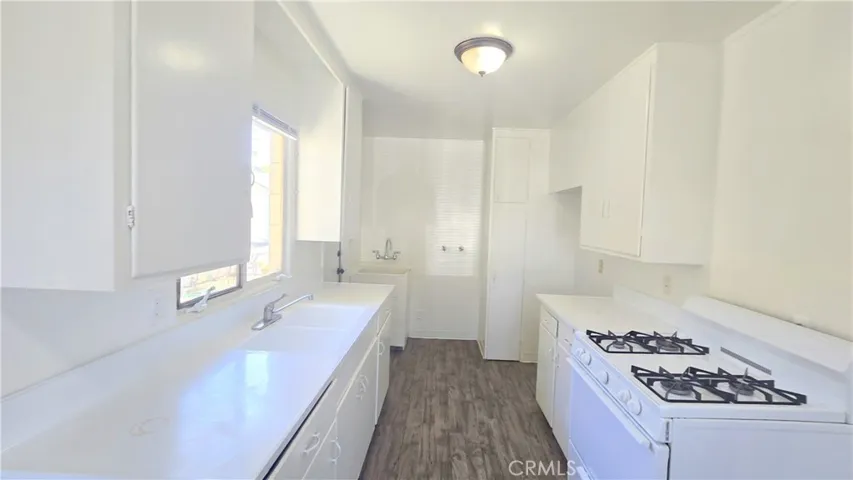 380 N 9th Avenue, Upland, California 91786