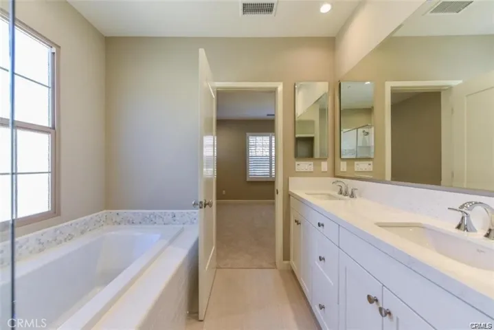 160 Falcon Ridge, Irvine, California 92618