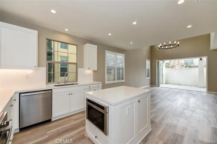 160 Falcon Ridge, Irvine, California 92618