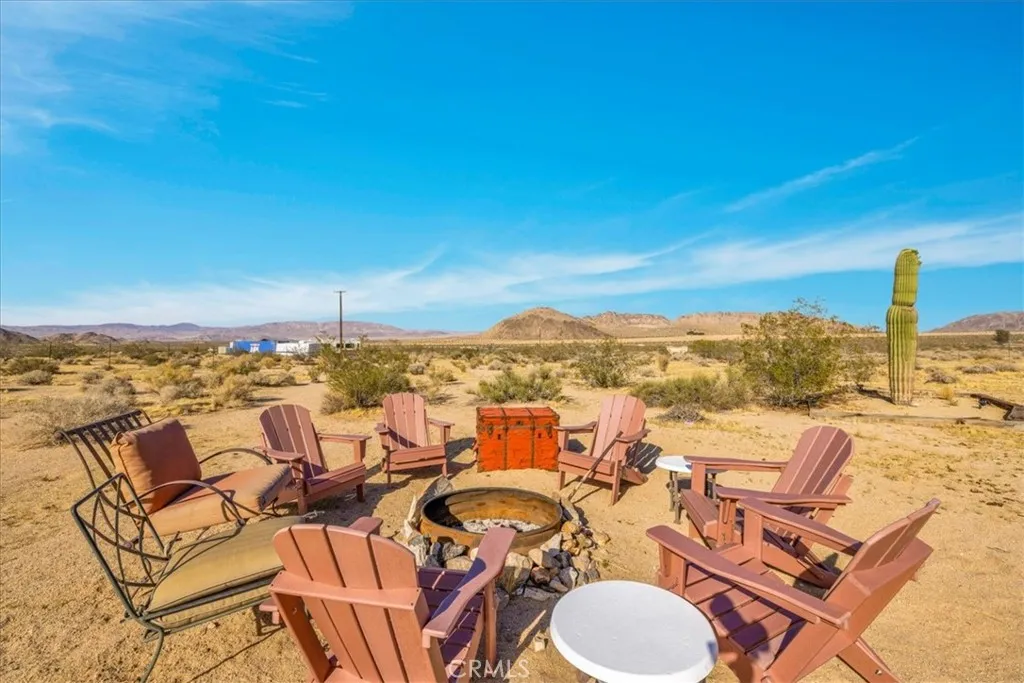 4171 Hughes Lane, Landers, California 92285 home-pic-40