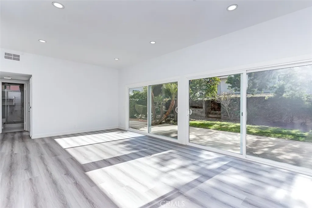 6036 Jeffrey Mark Street, Cypress, California 90630 home-pic-10